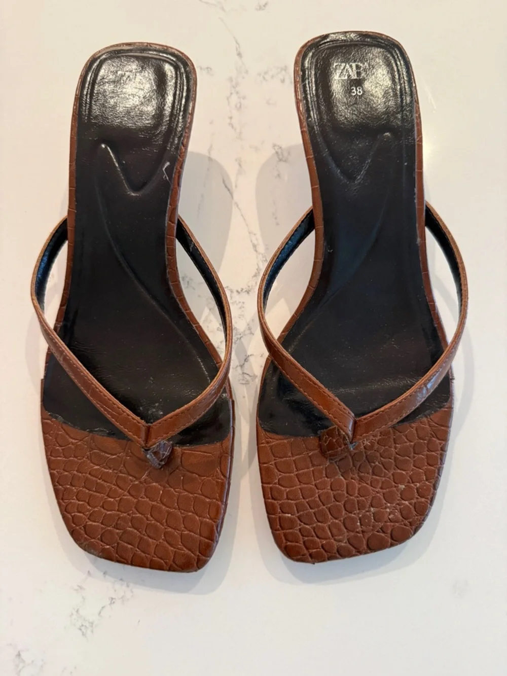 Zara Brown Croc-Embossed Square-Toe Thong Kitten Heel Sandal 38 - Picture 7 of 7